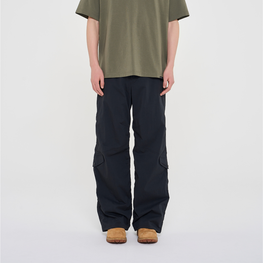 Curved Cargo Pants