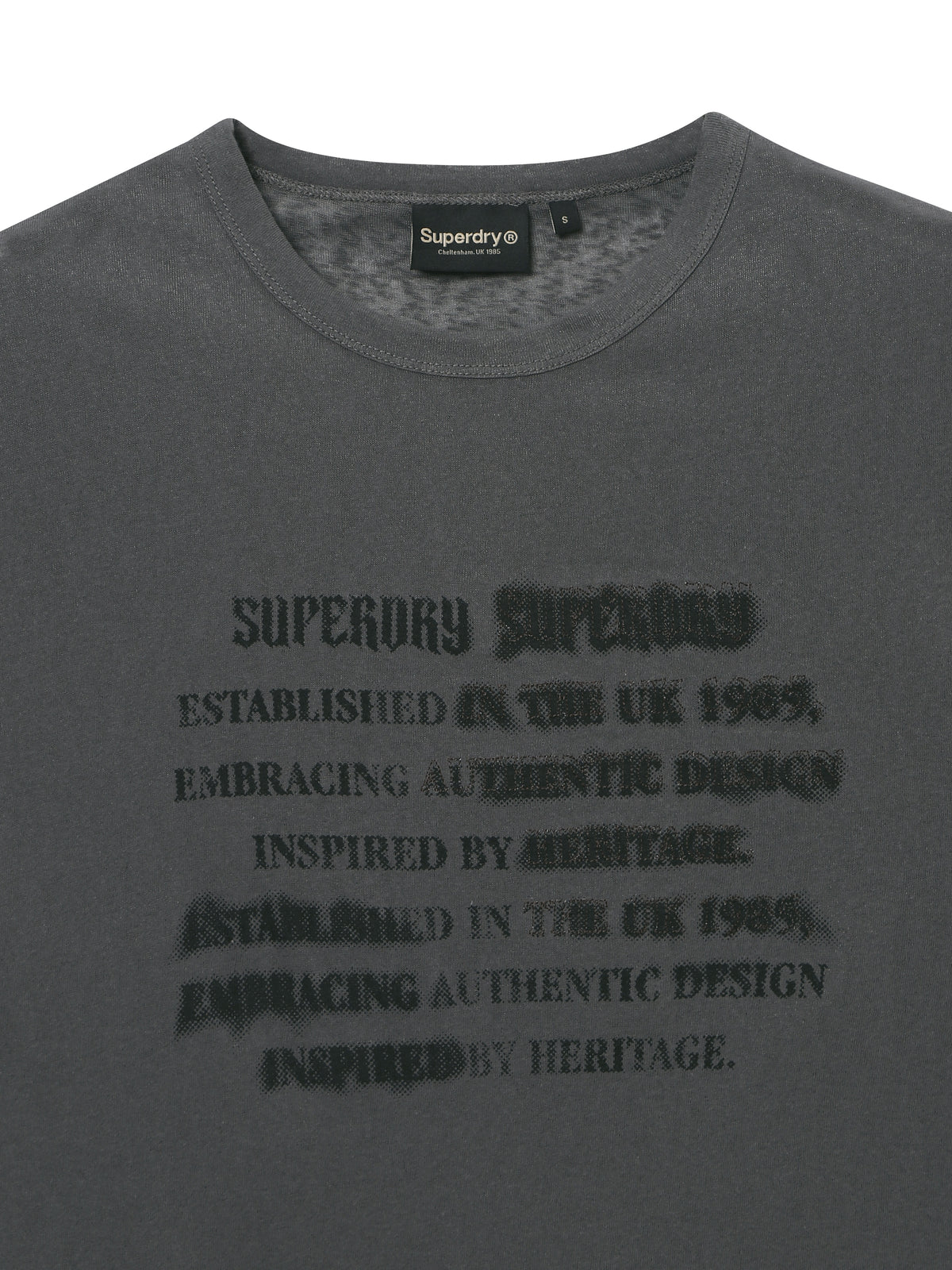 W Vintage Lettering T-Shirt