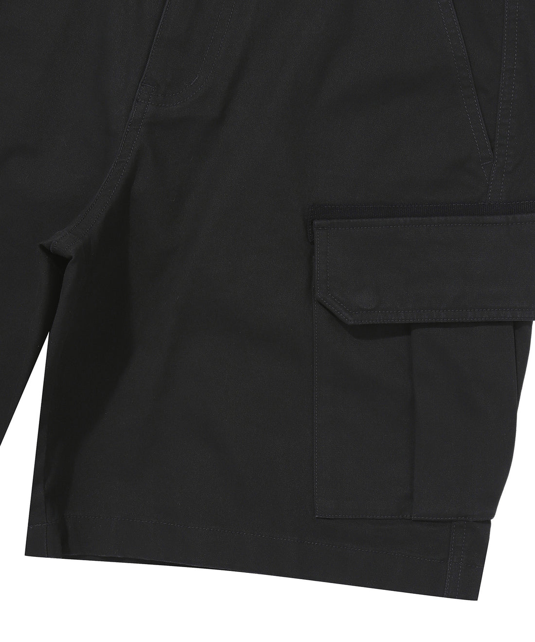 Label Cargo Cotton Shorts - Black