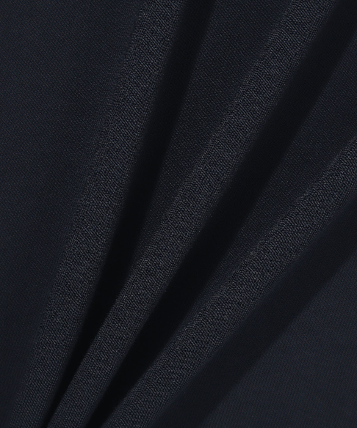 Essential Logo T-Shirt