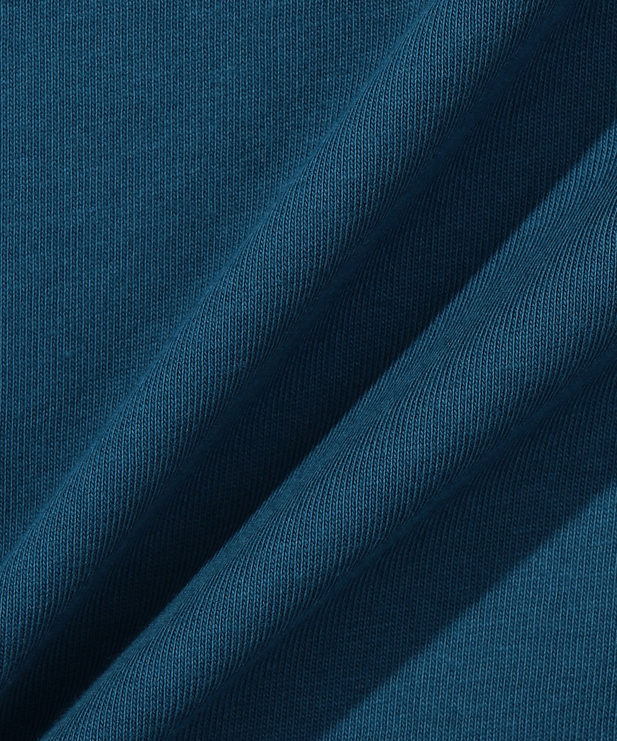 League Essential Graphic T-Shirt