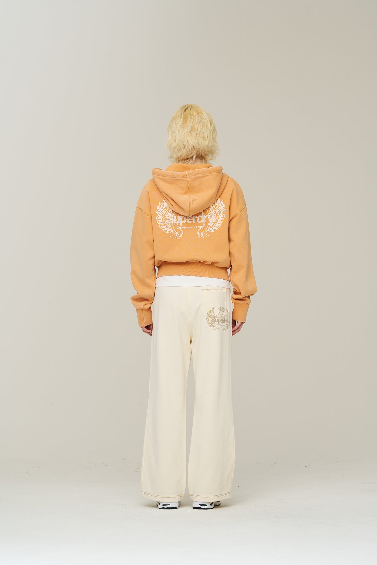 W Vintage Washed Crop Zip-Up Hoodies