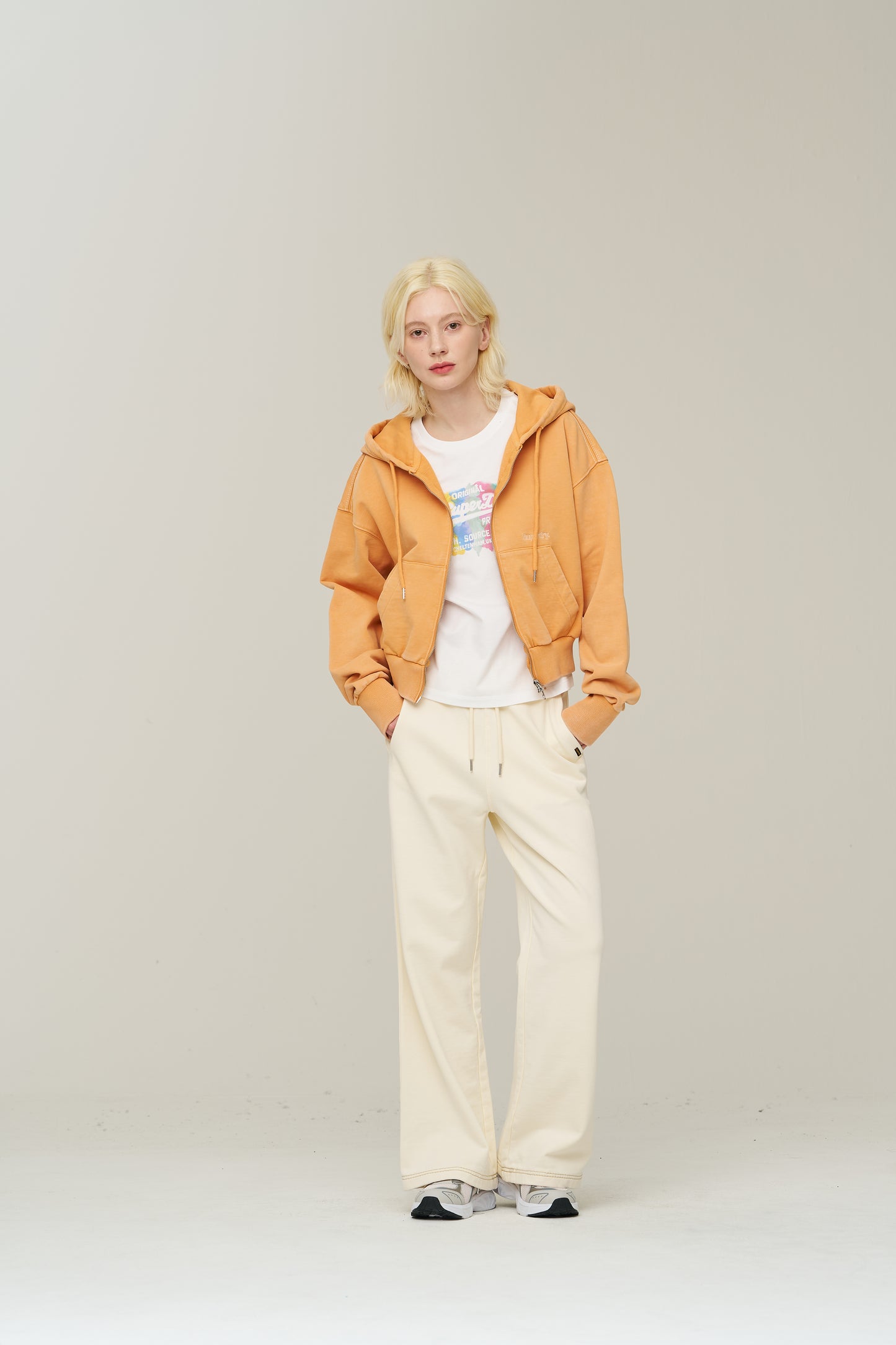 W Vintage Washed Crop Zip-Up Hoodies