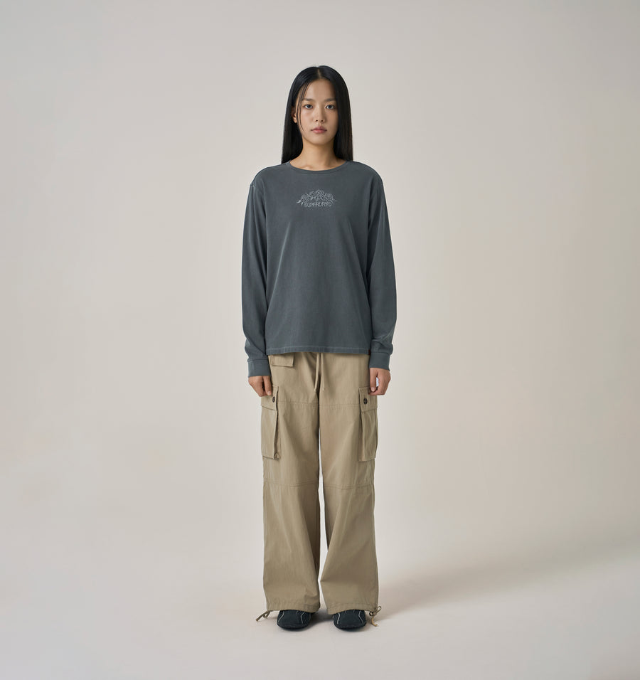 W Flower Embroidered Long Sleeve