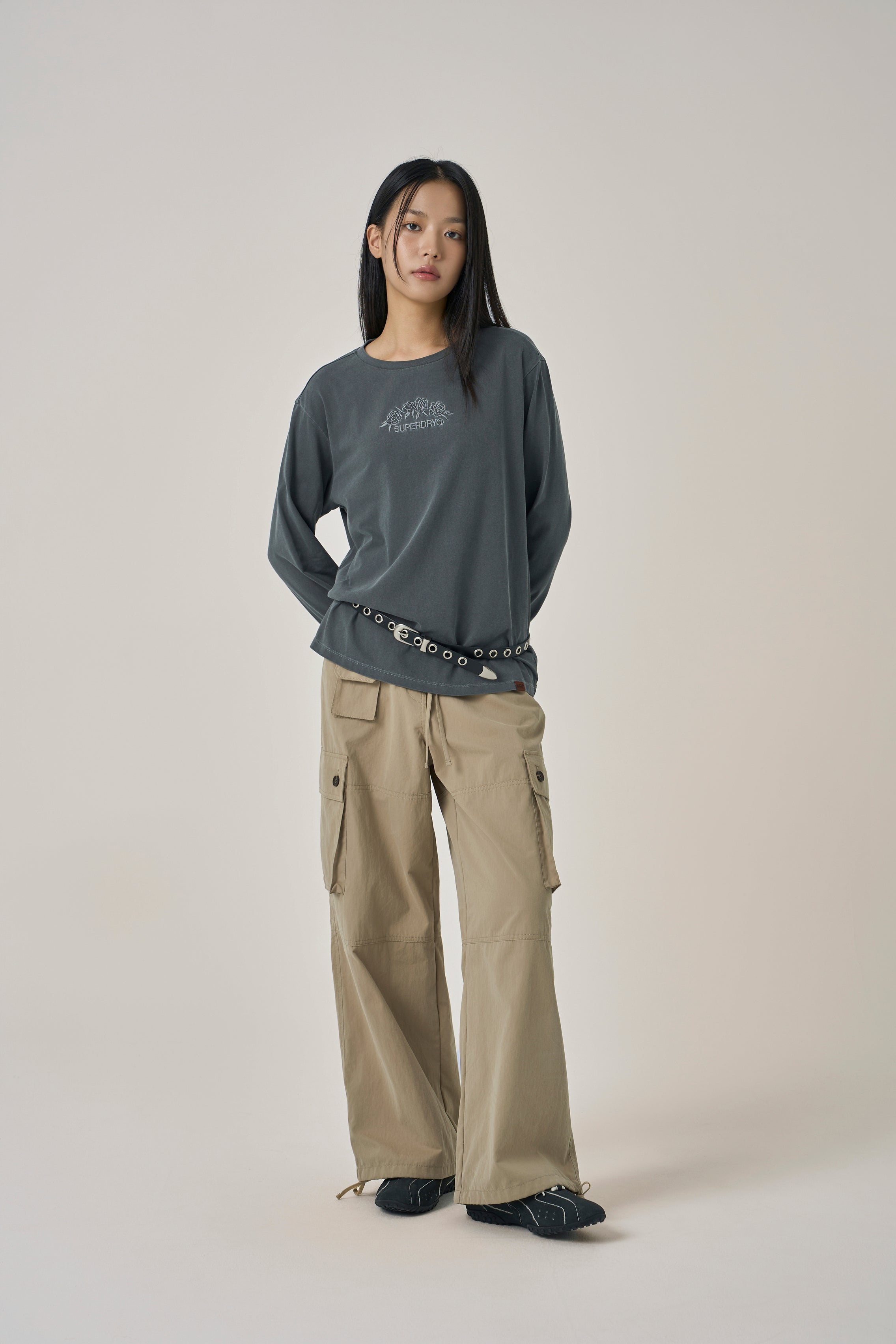 W Flower Embroidered Long Sleeve