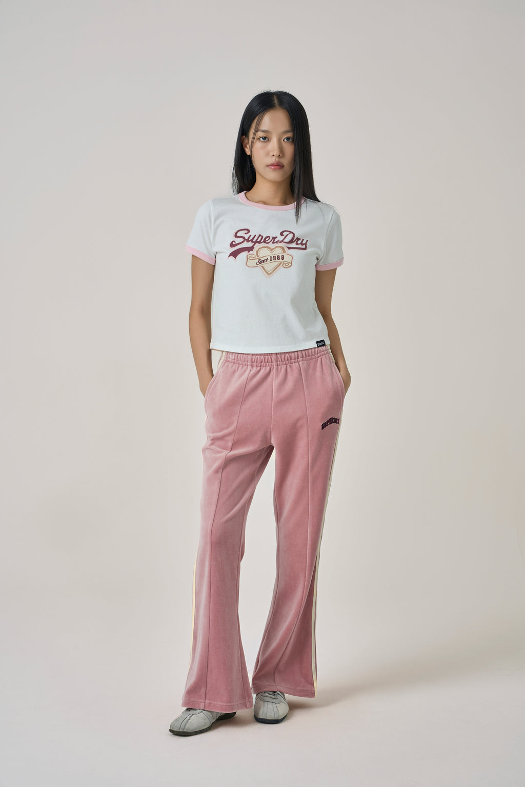 W Heart Graphic Ringer T-Shirt