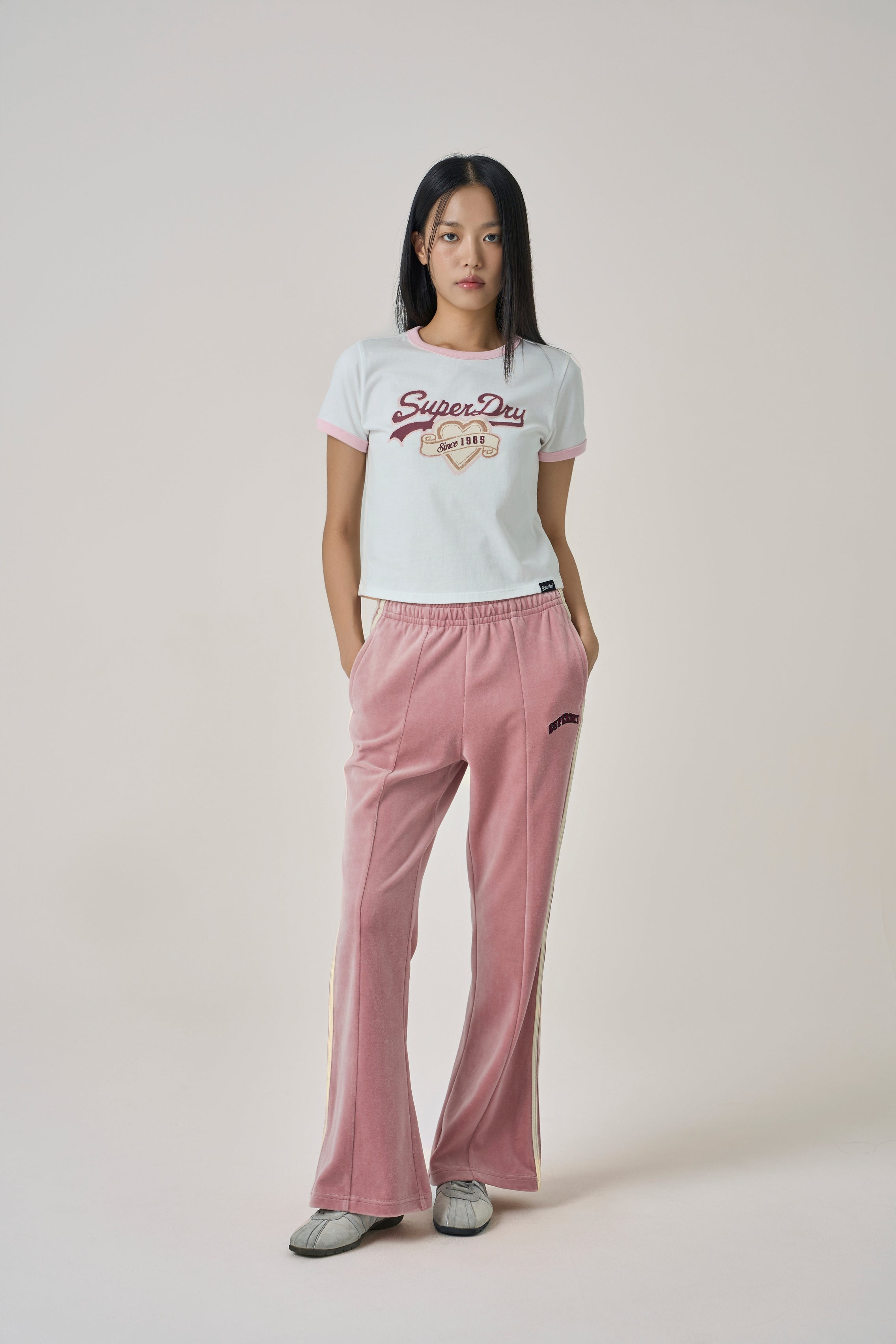 W Heart Graphic Ringer T-Shirt