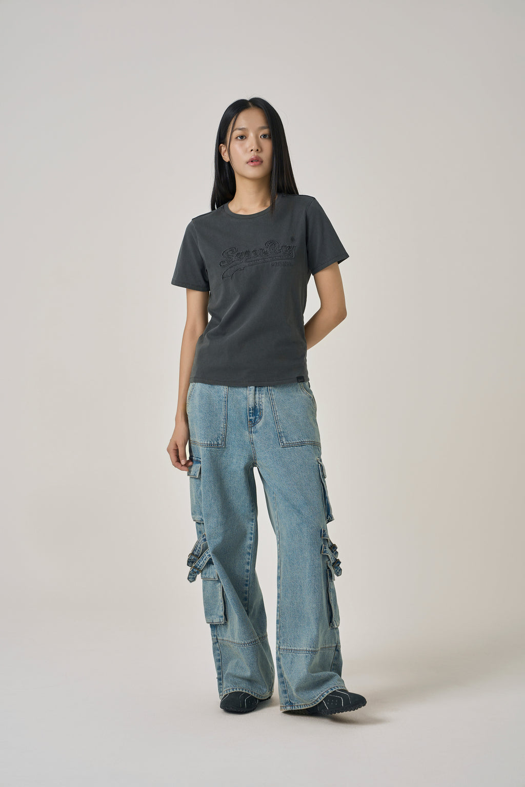 W Vintage Applique T-Shirt