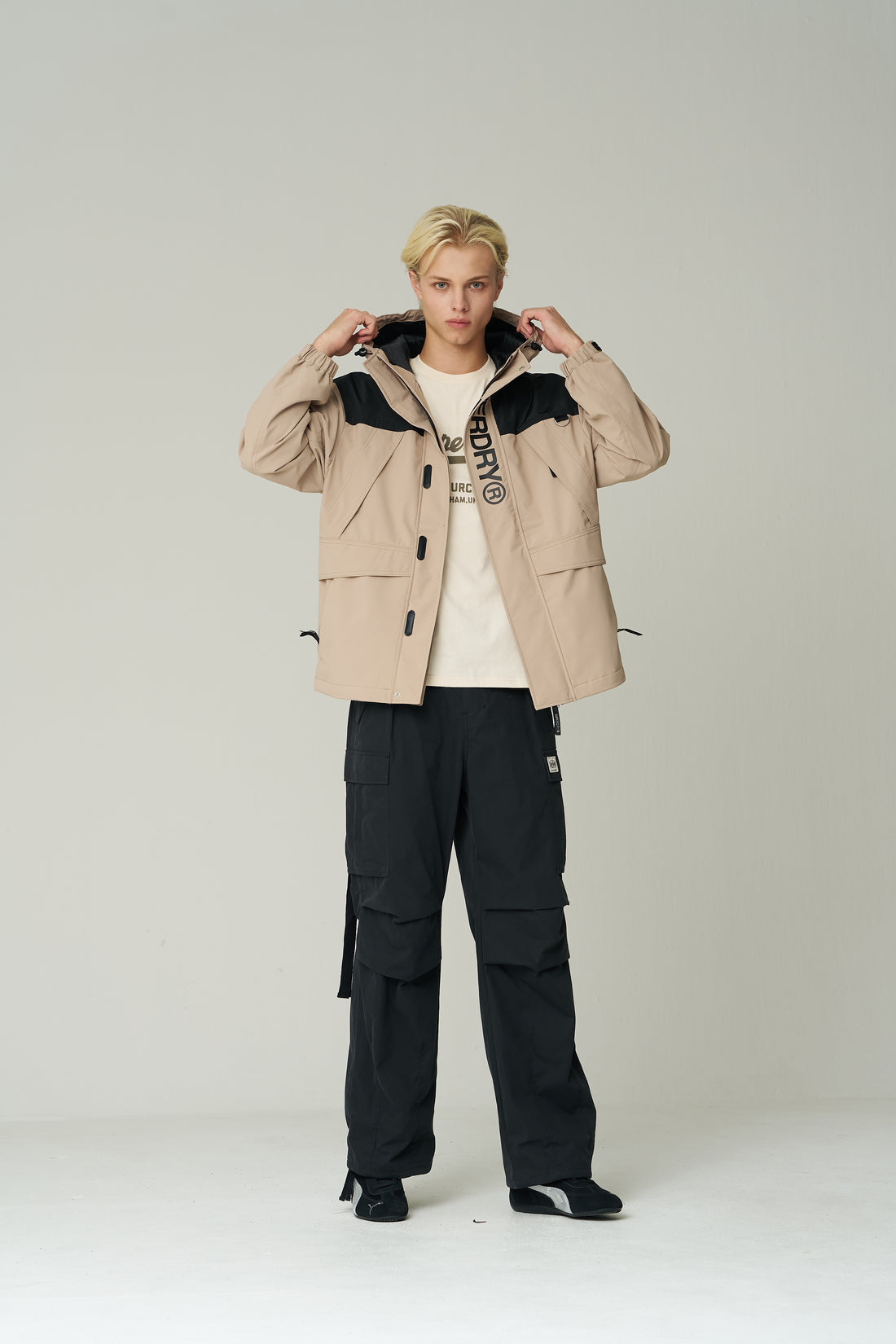 Signature Wind Cheater Jacket - Beige