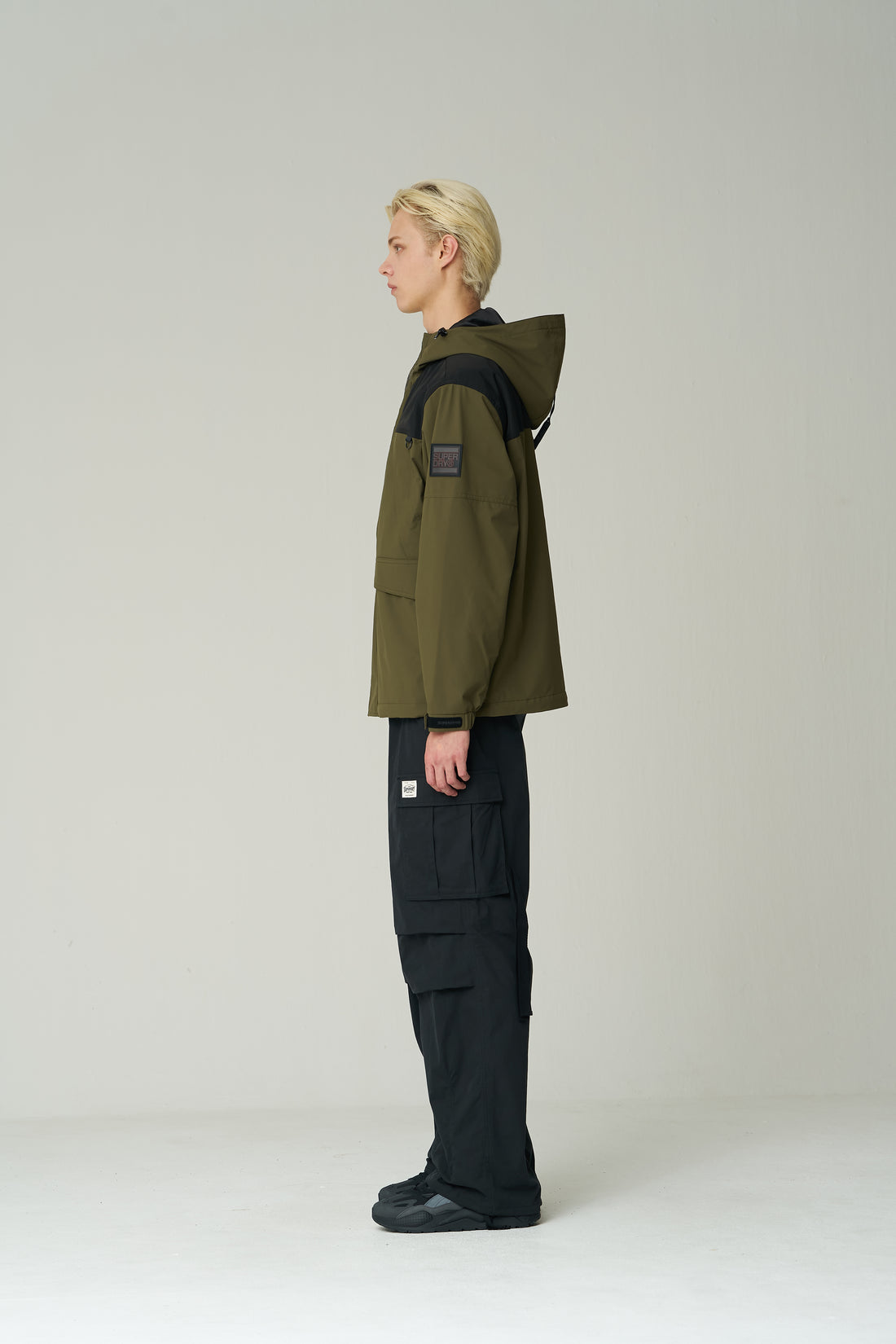 Signature Wind Cheater Jacket - Khaki