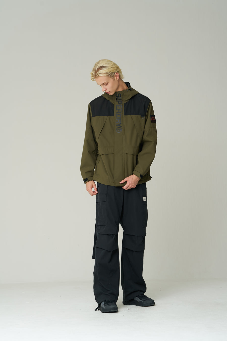 Signature Wind Cheater Jacket - Khaki