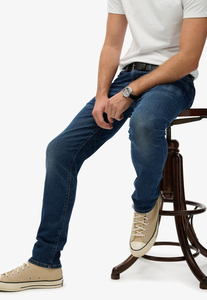 Vintage Slim Straight Jeans