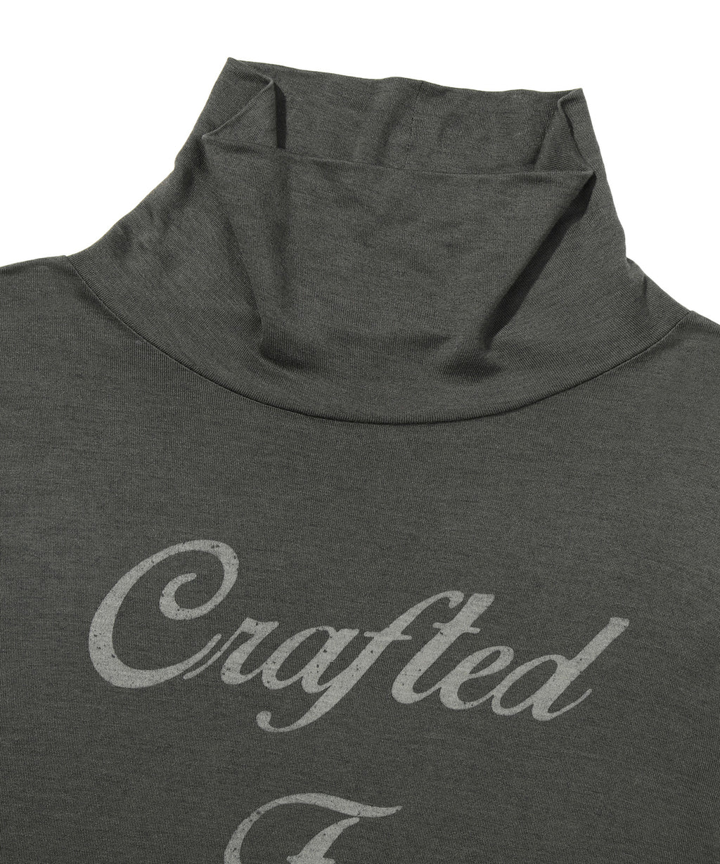 W Half-Neck Graphic Long Sleeve