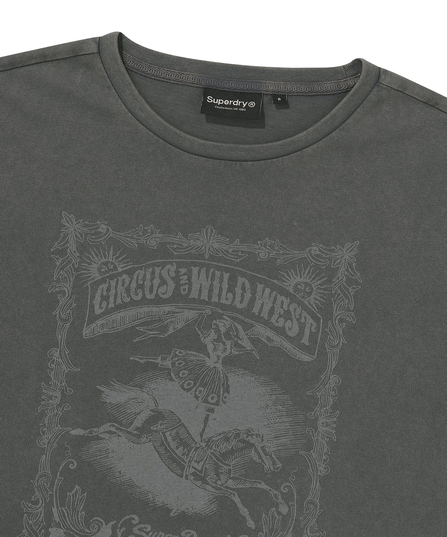 W Vintage Circus Long Sleeve