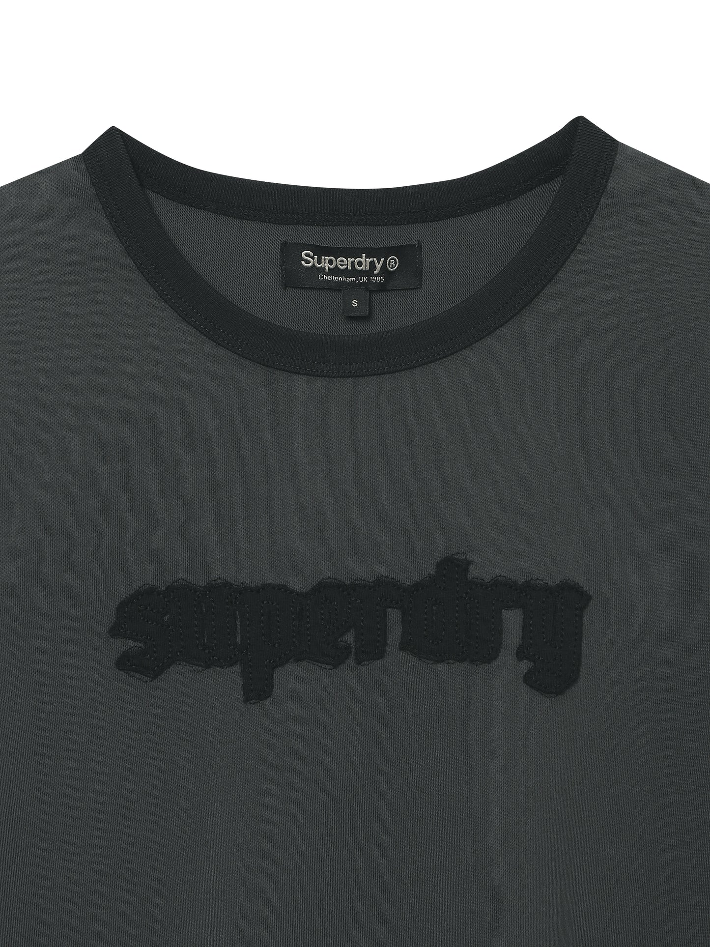 W Vintage Logo Patch Ringer T-Shirts