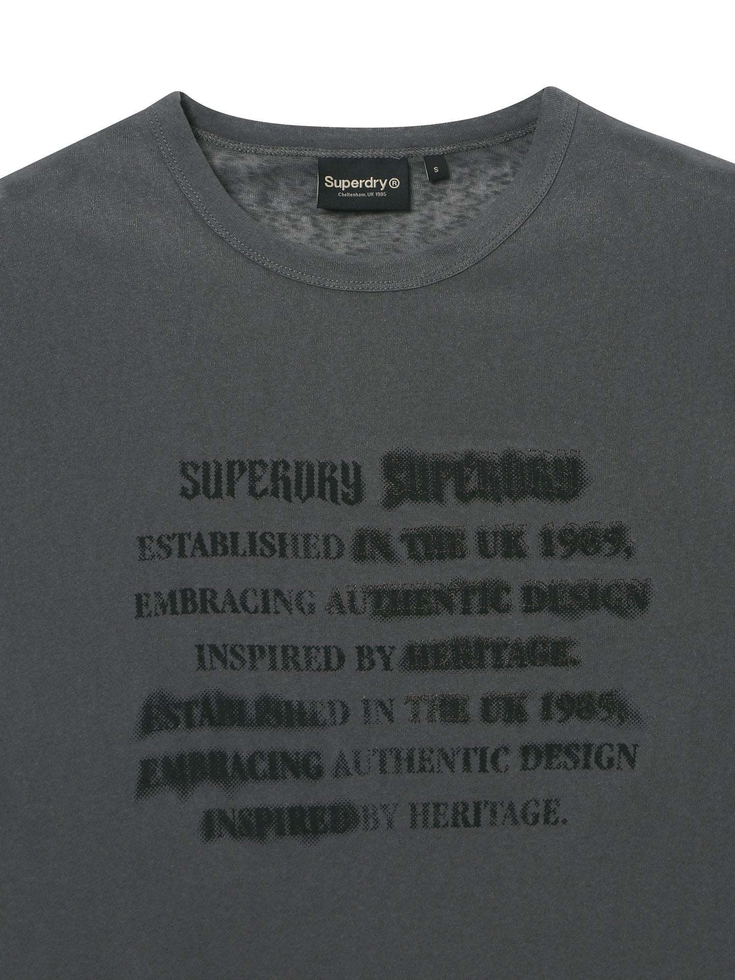 W Vintage Lettering T-Shirt