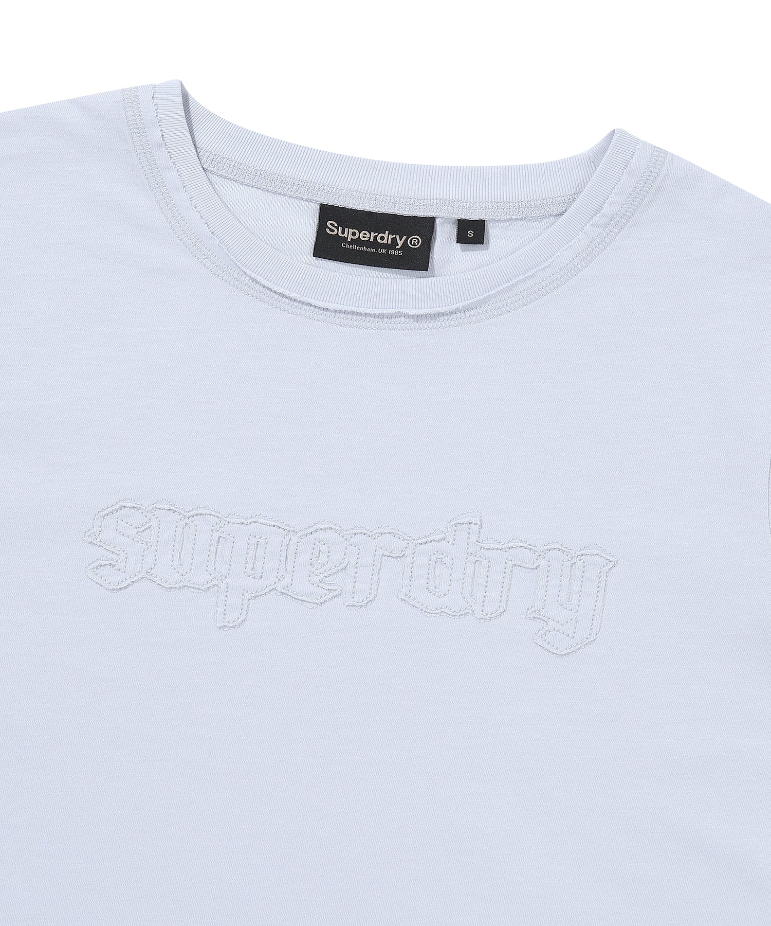 W Vintage Logo Patch T-Shirt 2