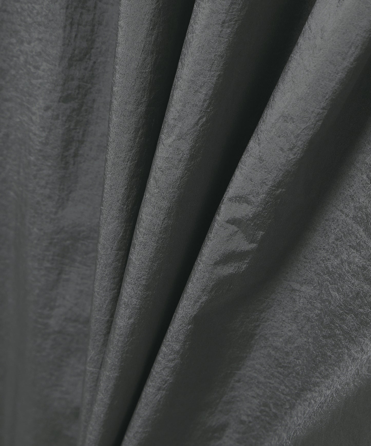 W Glossy Shirring Wind Jacket