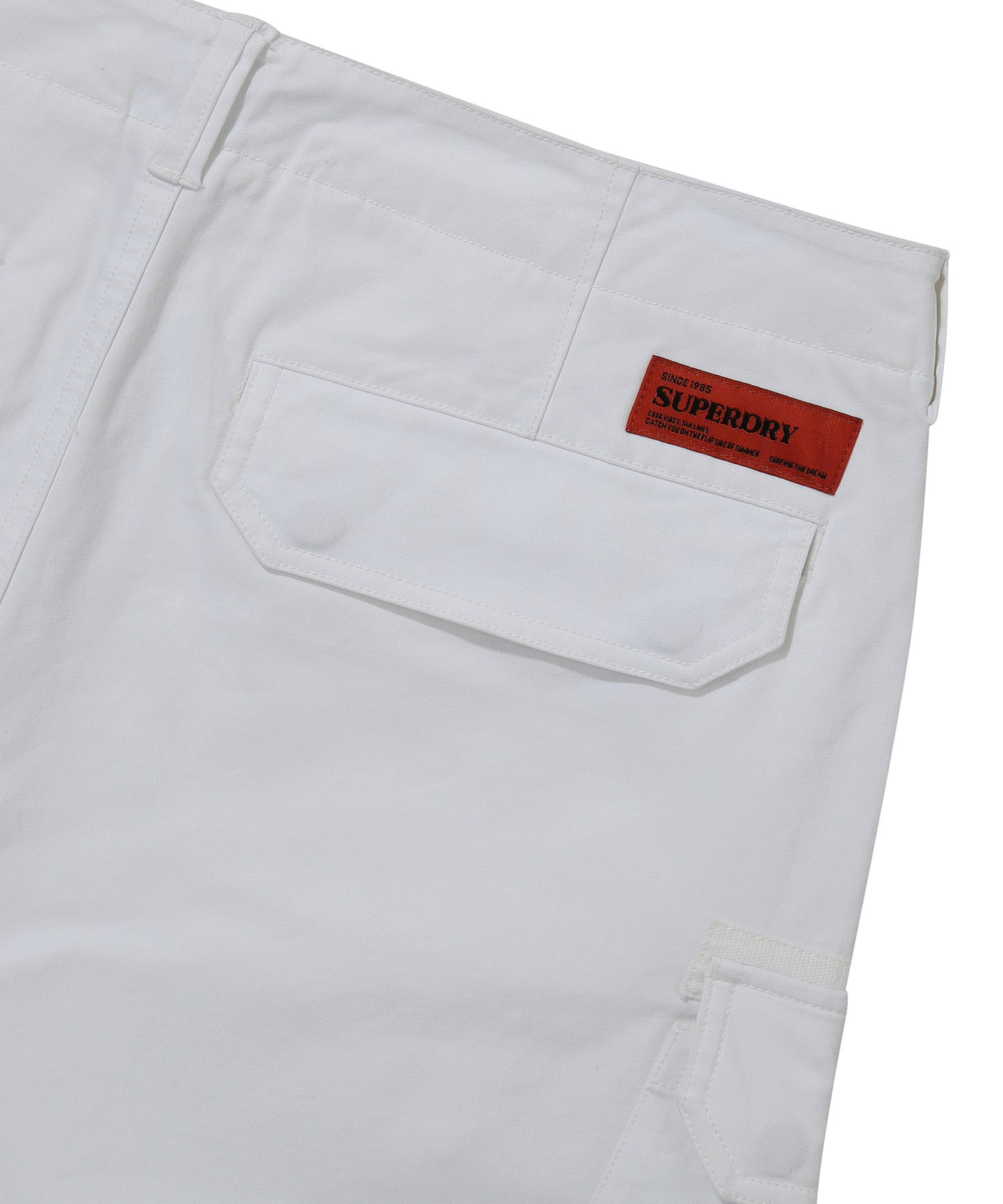 Label Cargo Cotton Shorts - Ivory