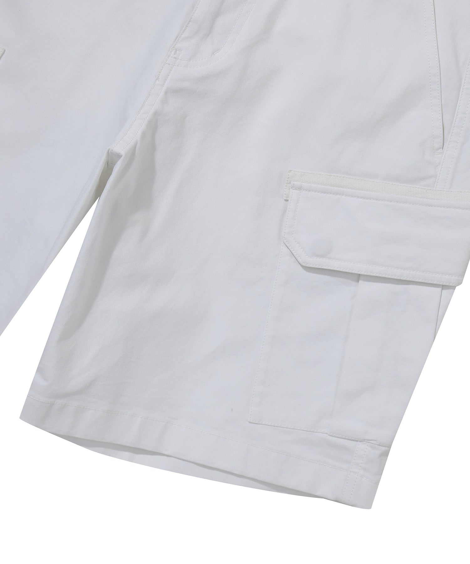 Label Cargo Cotton Shorts - Ivory
