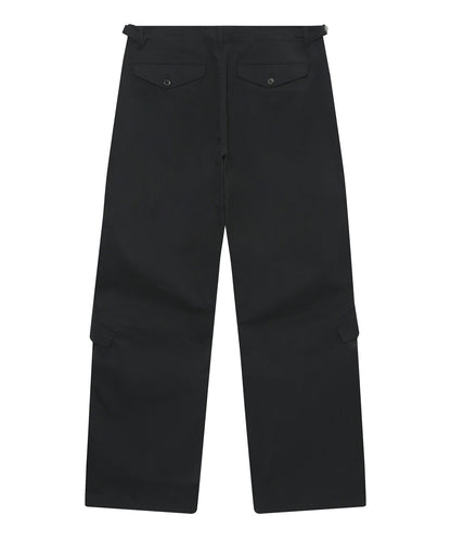 Curved Cargo Pants