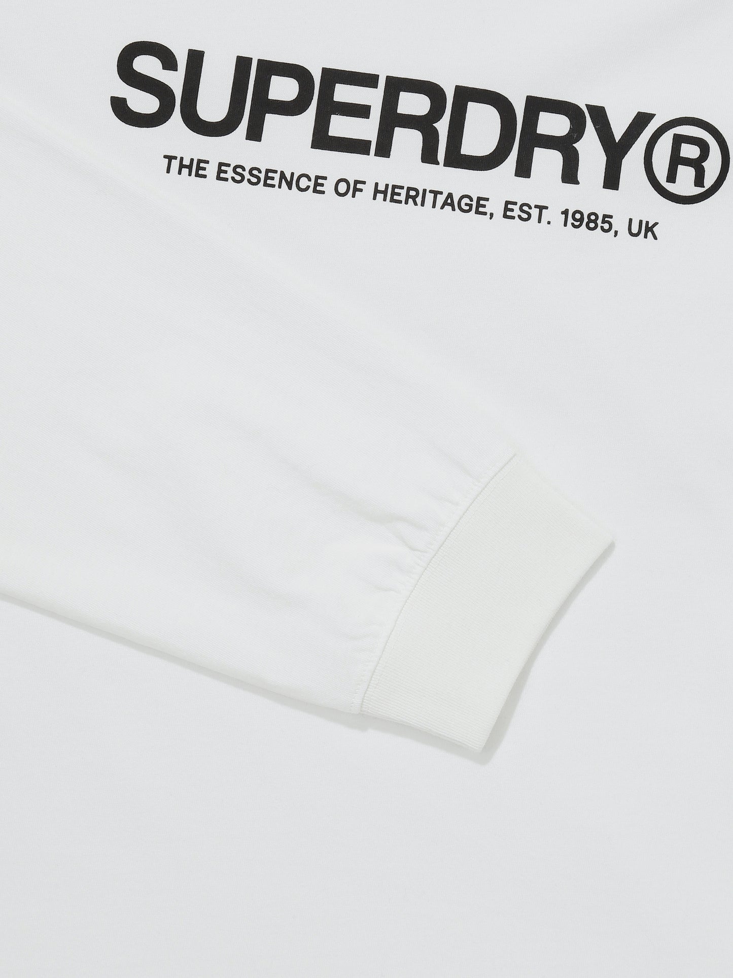 Essential Long Sleeve T-Shirt