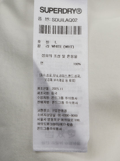 Essential Long Sleeve T-Shirt