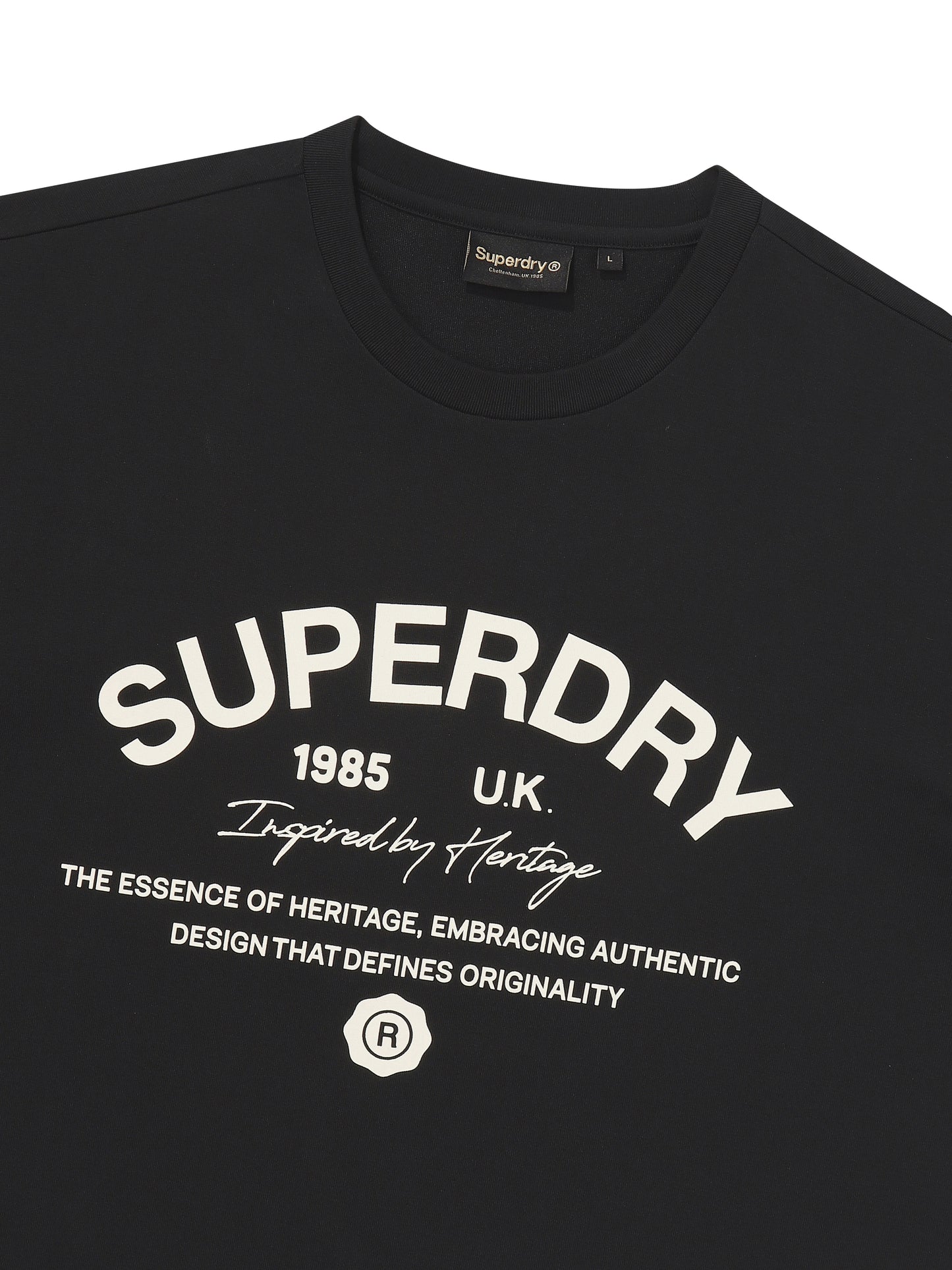 Core Signature T-Shirt