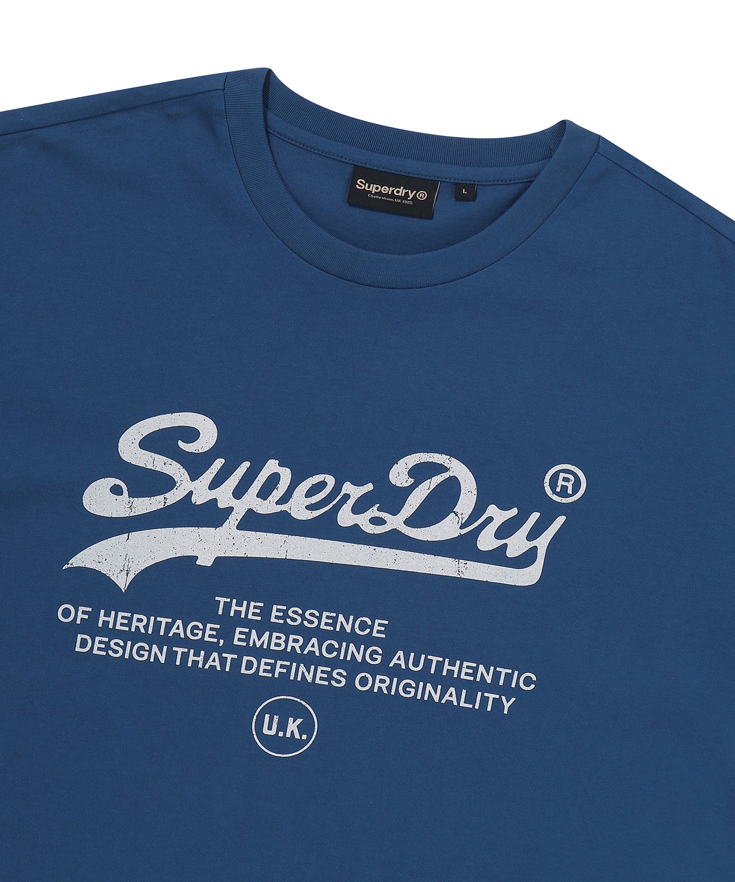 Essential Logo T-Shirt 2