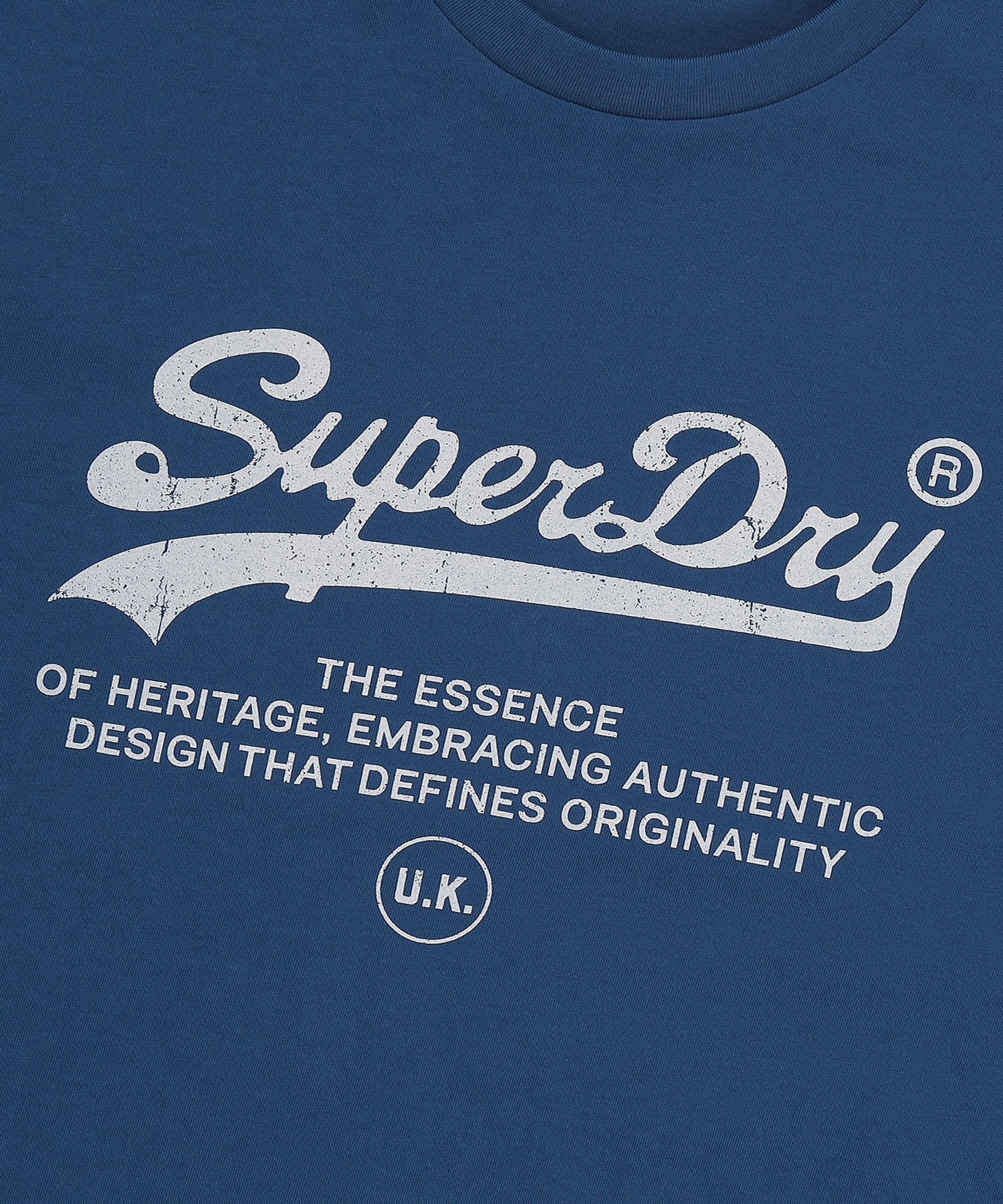 Core Signature T-Shirt 2