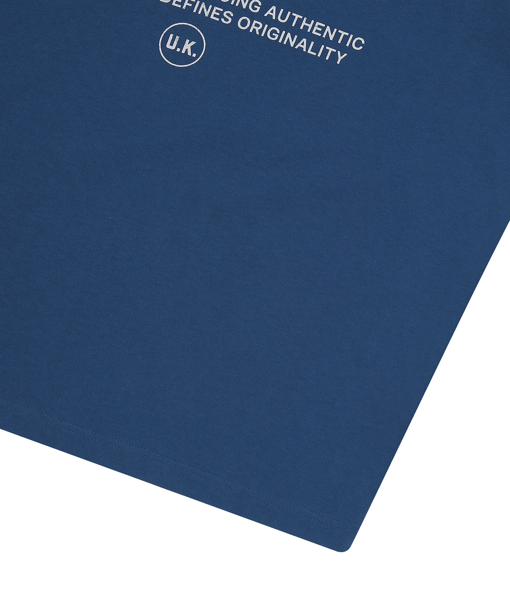 Essential Logo T-Shirt 2