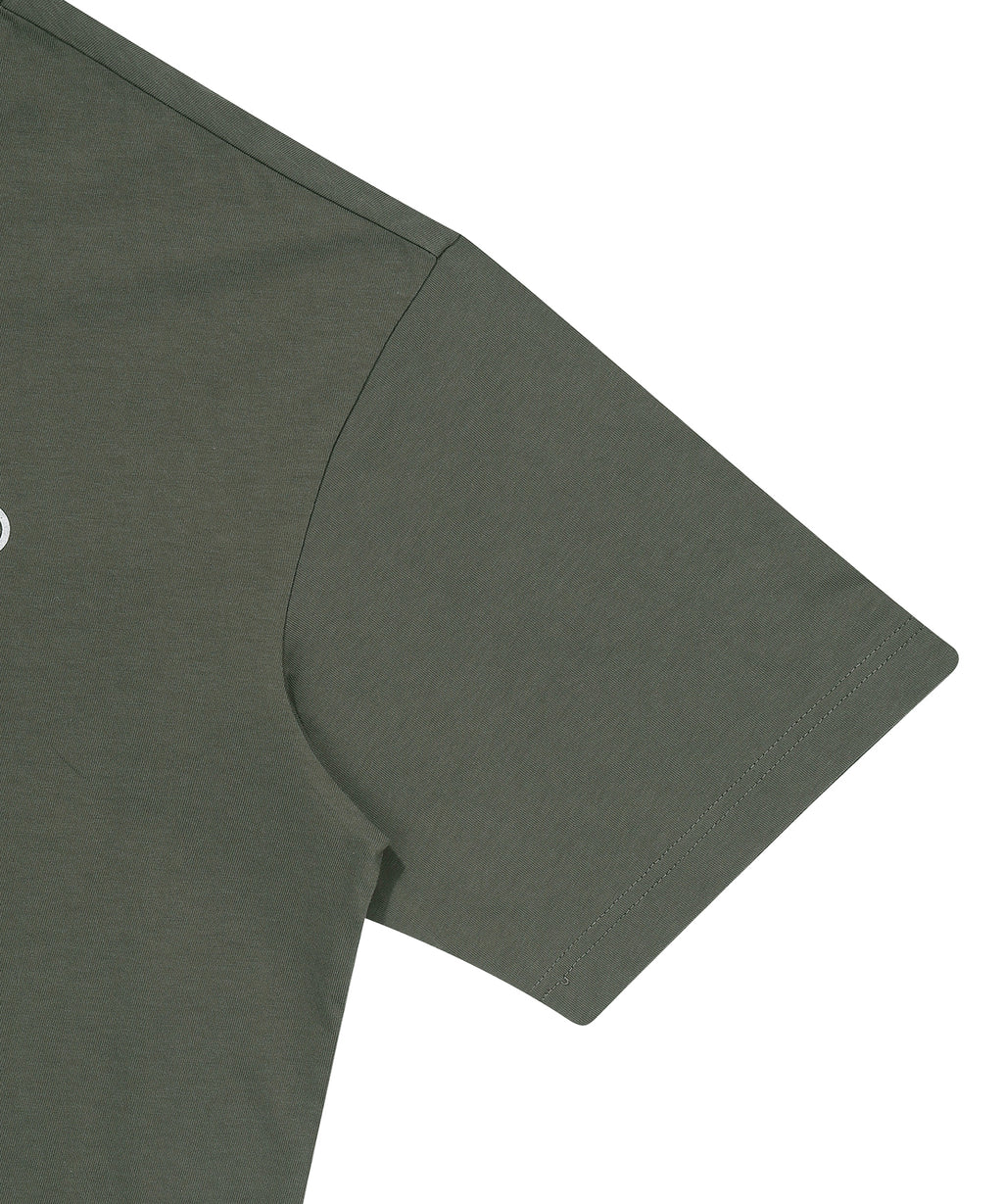 Essential Logo T-Shirt 2