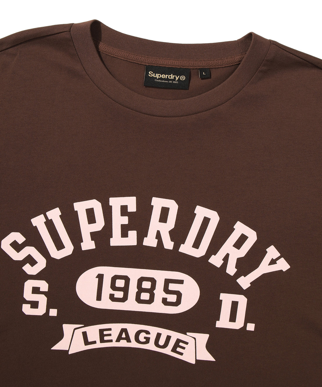 League Essential Graphic T-Shirt