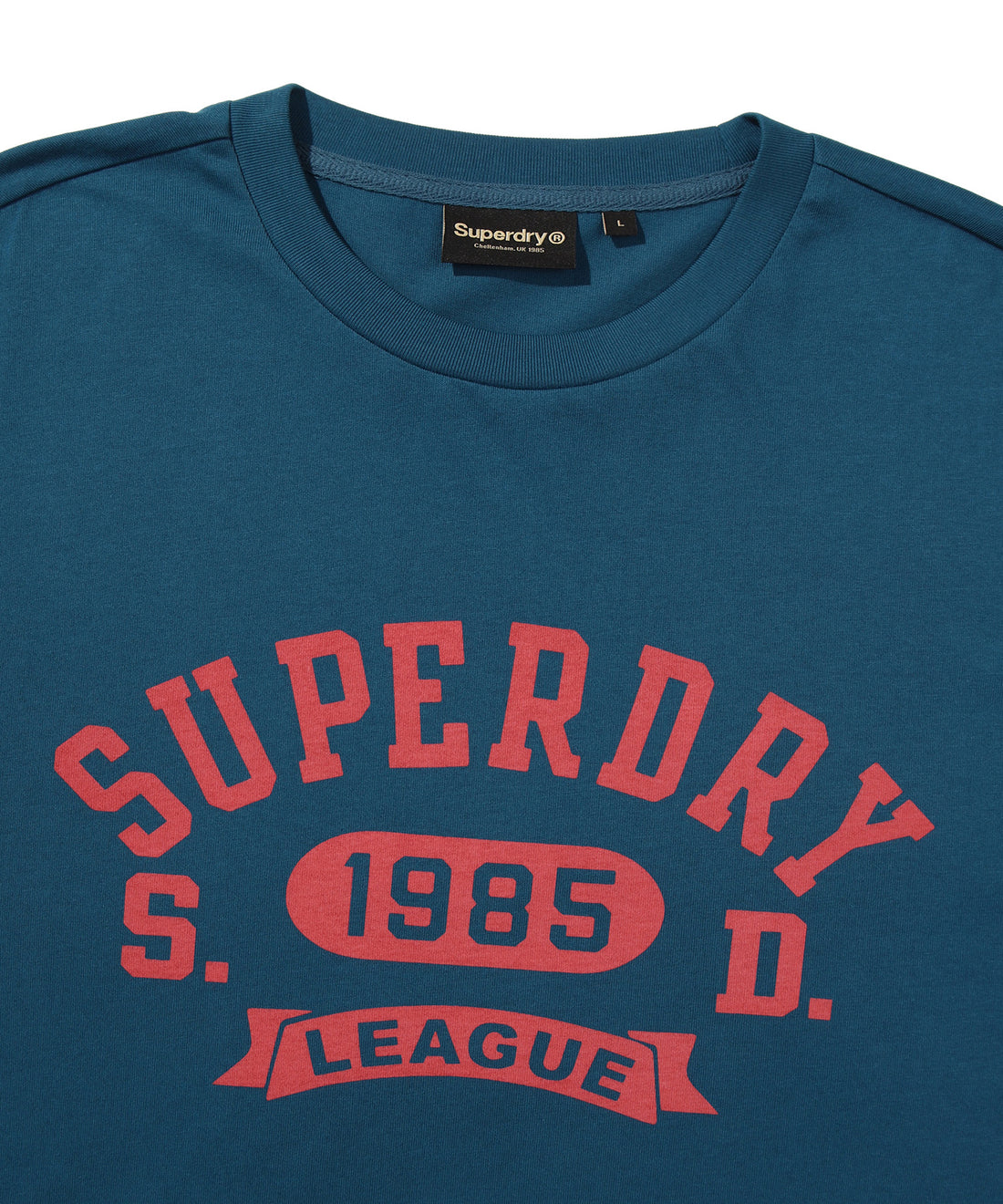 League Essential Graphic T-Shirt