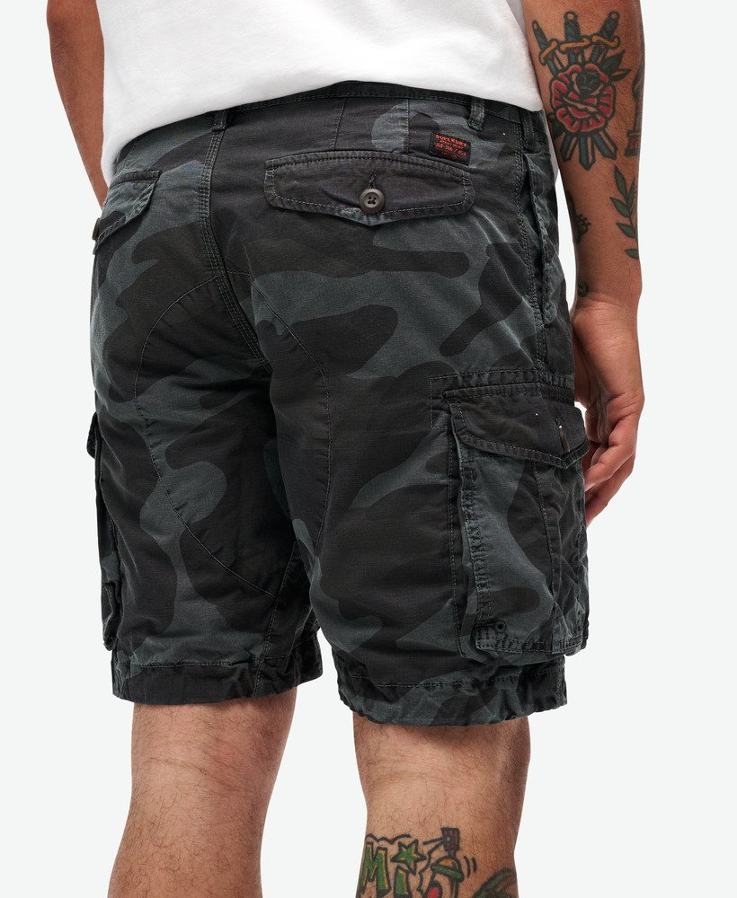 Parachute Light Shorts - Telo Black Camo